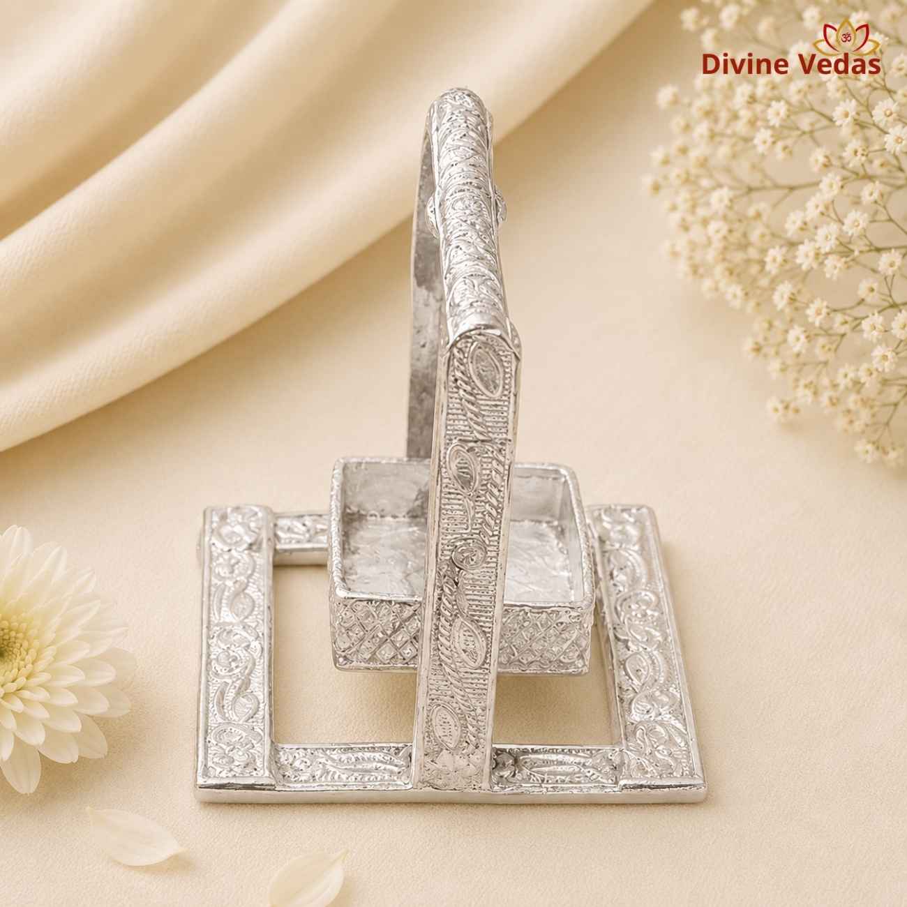 Silver Jhula Palna 21g | Chandi Jhula for Laddu Gopal & Krishna | Divine Vedas
