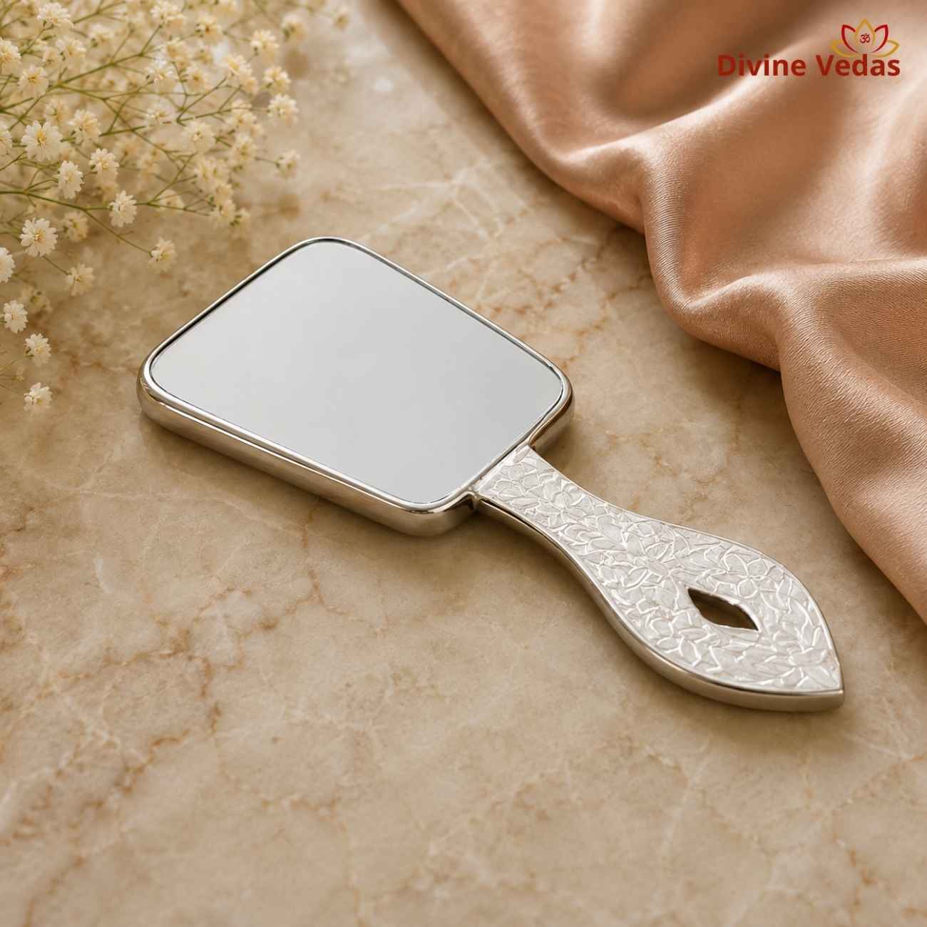Silver Mirror for Deity 29g | Thakurji & Laddu Gopal Shringar Mirror | Divine Vedas