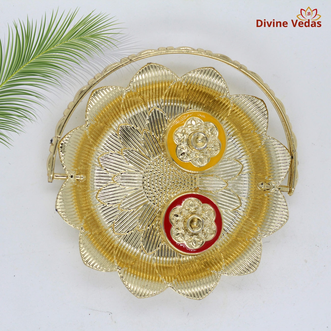 GoldeGolden Lotus Haldi Kumkum Container – Premium Pooja Storage Box