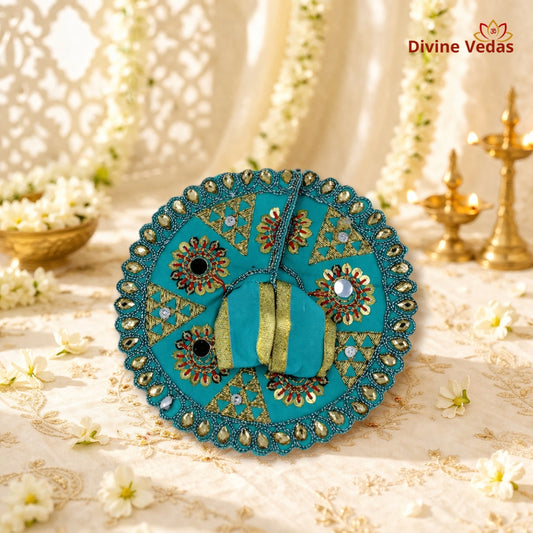 Heavy Work Zari Kanha Poshak – Premium Laddu Gopal Dress for Krishna Ji