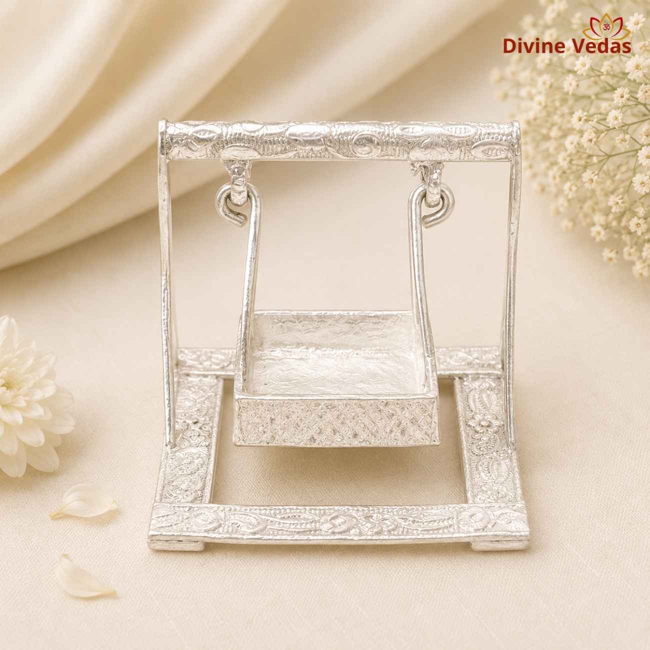 Silver Jhula Palna 21g | Chandi Jhula for Laddu Gopal & Krishna | Divine Vedas