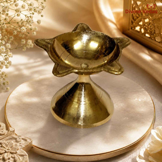 Panch Diya in Brass | 5 Wick Brass Deepak for Pooja & Aarti | Divine Vedas