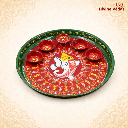Red and Green Ganesh Aarti Thali