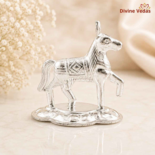 Silver Horse Statue 10.5g | Chandi Horse Showpiece for Home & Gifting | Divine Vedas