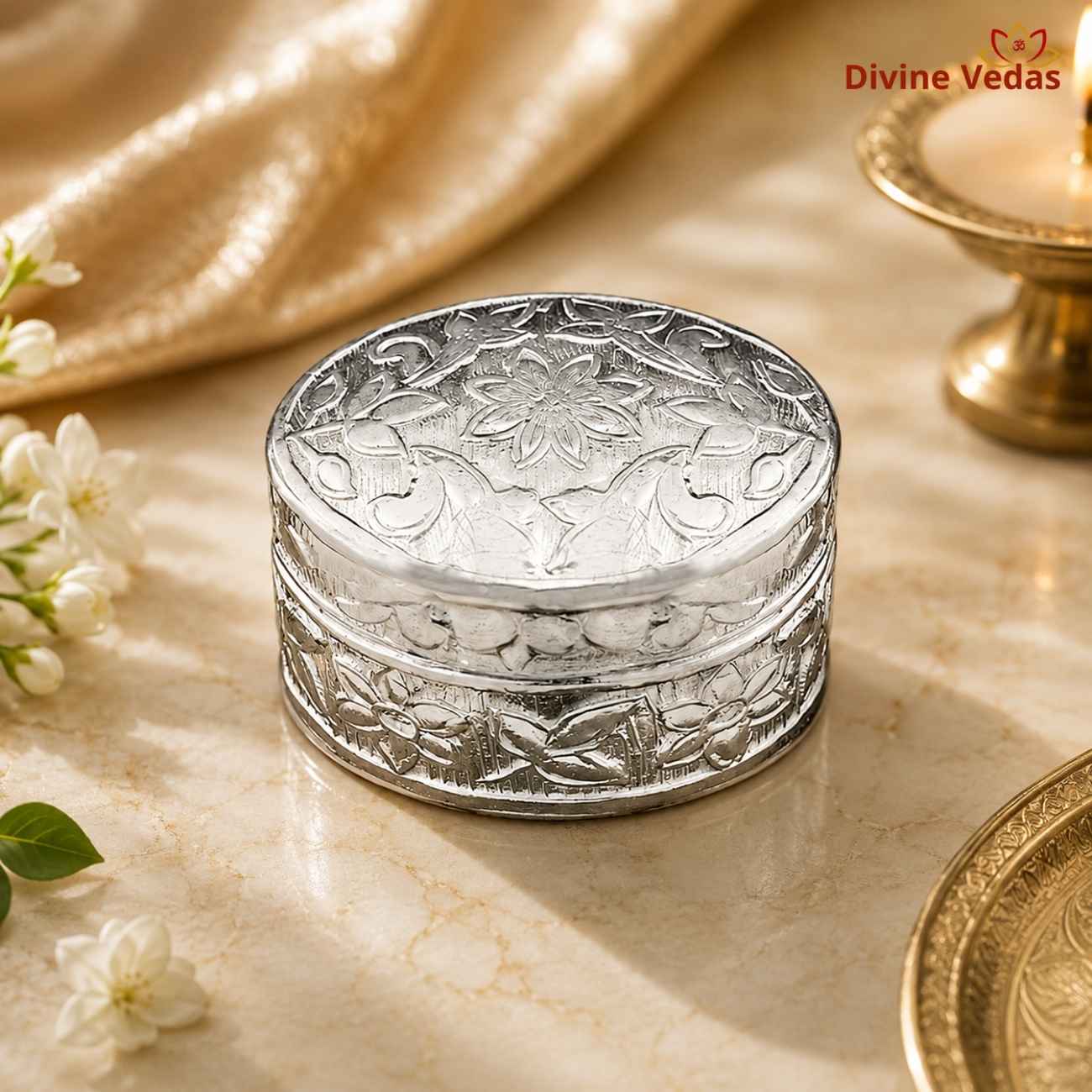 Silver Kumkum Dibbi 12g | Chandi Kumkum Box for Pooja & Tilak | Divine Vedas