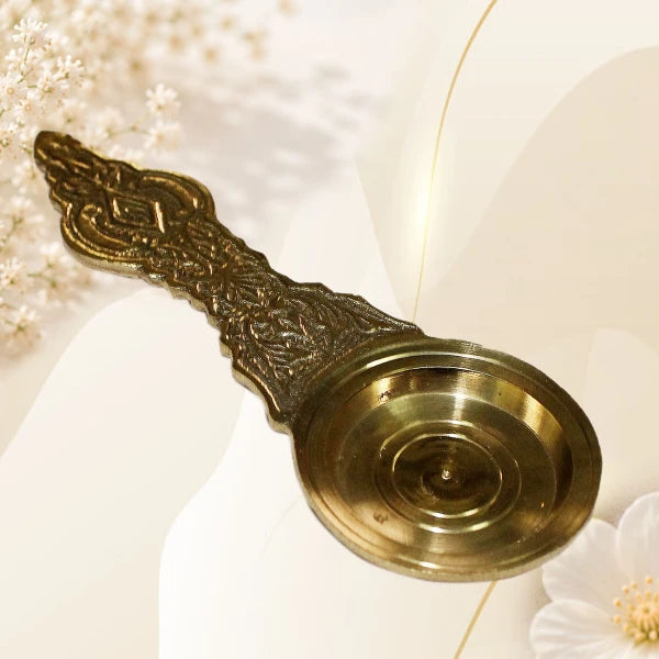Brass Kapoor Aarti Holder for Puja, Camphor Aarti & Home Mandir